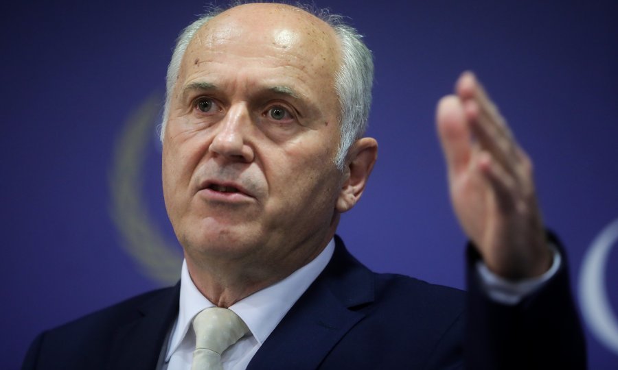 Podrška Inzku i poziv da proglasi zakon o zabrani negiranja genocida